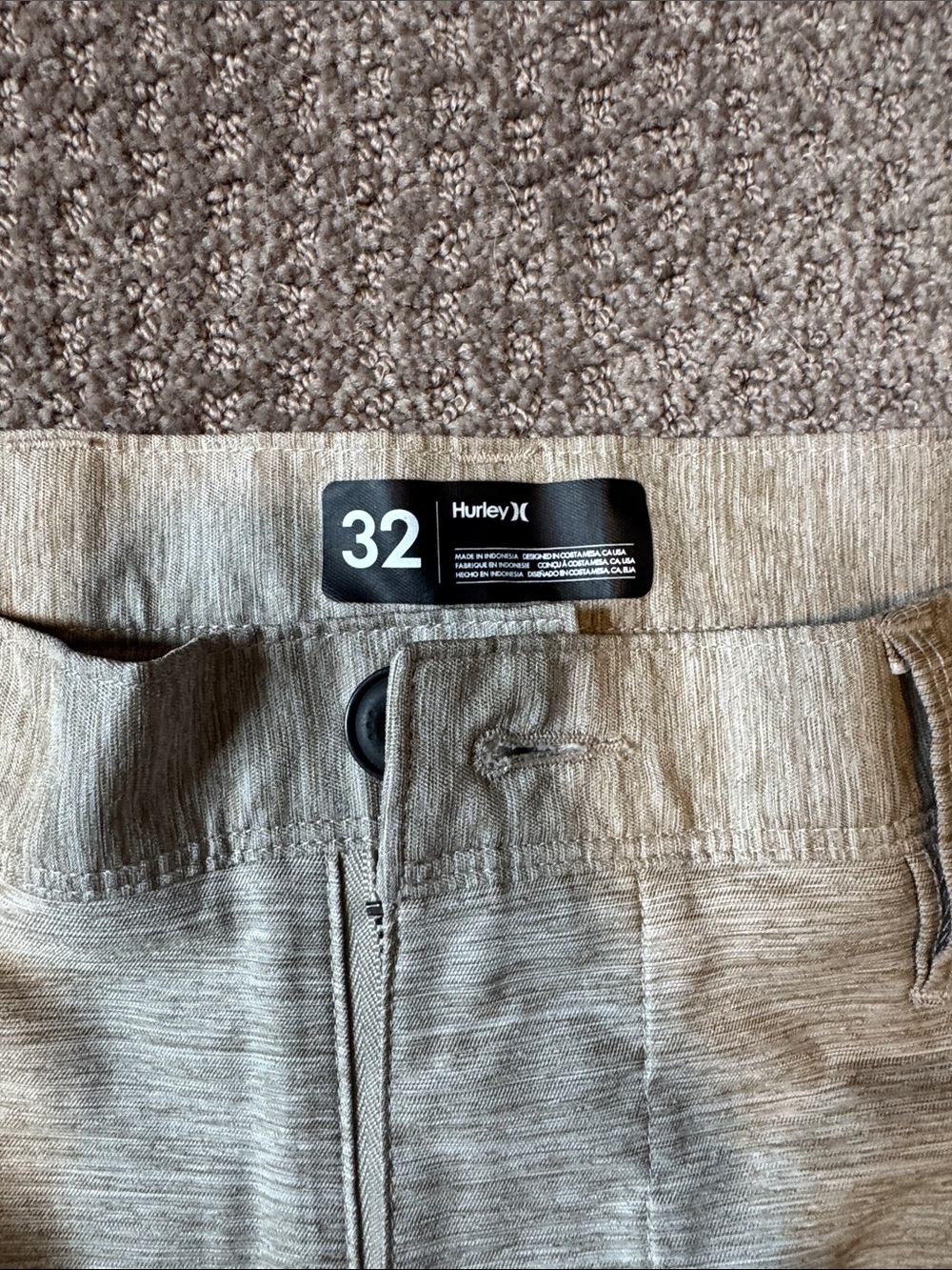 Hurley Men's Light Beige Flat Front Shorts - Picture 2 of 5